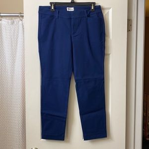 Old Navy Pixie Pant